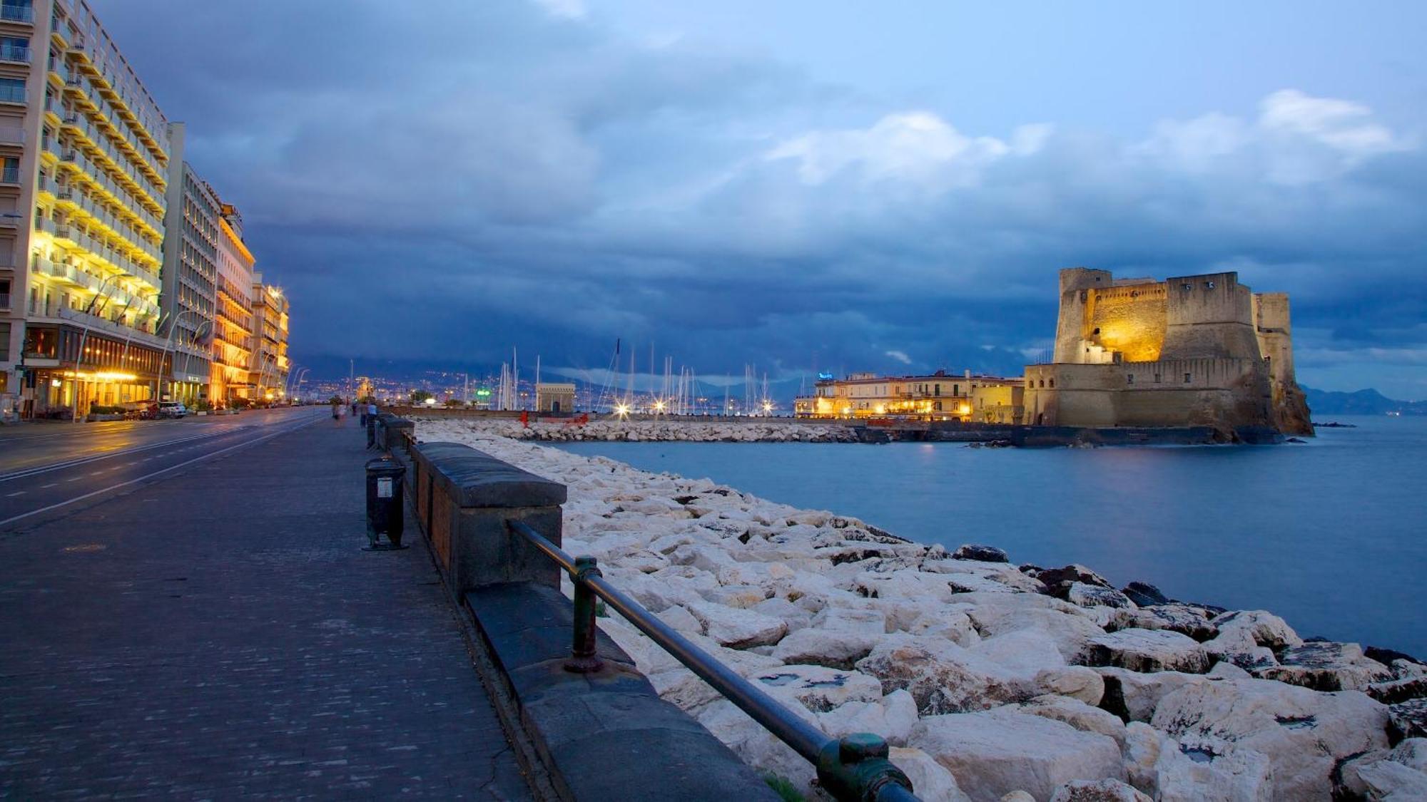 Fafa Apartment City Center Napoli Exterior foto